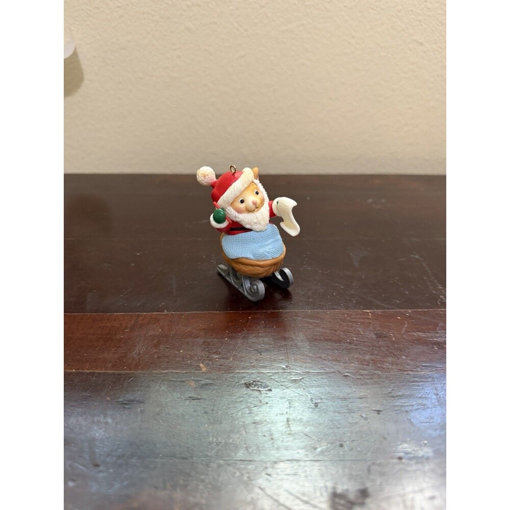 Avon Melvin P Merry Mouse Keepsake Ornament 1983 Christmas Santa Mouse Vintage